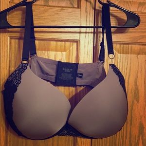 Torrid 42 DDD push-up bra, needs stitching